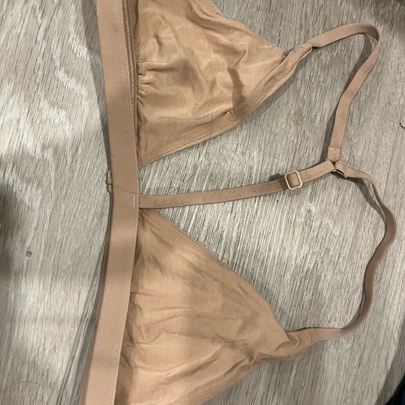 Lululemon bralette - size xs/s - Picture 2 of 2